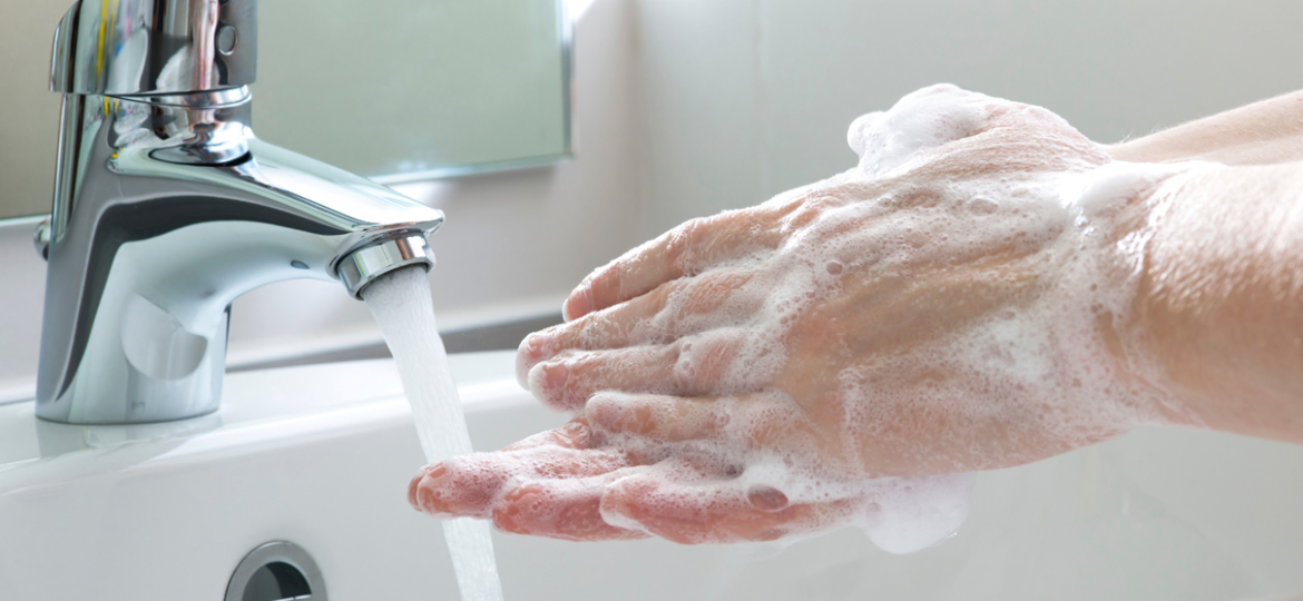 washing hands during cold and flu season